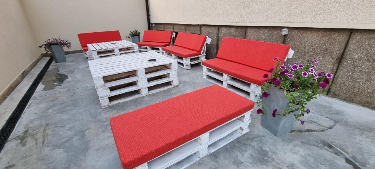 Hostel Citadella Deva Exterior photo